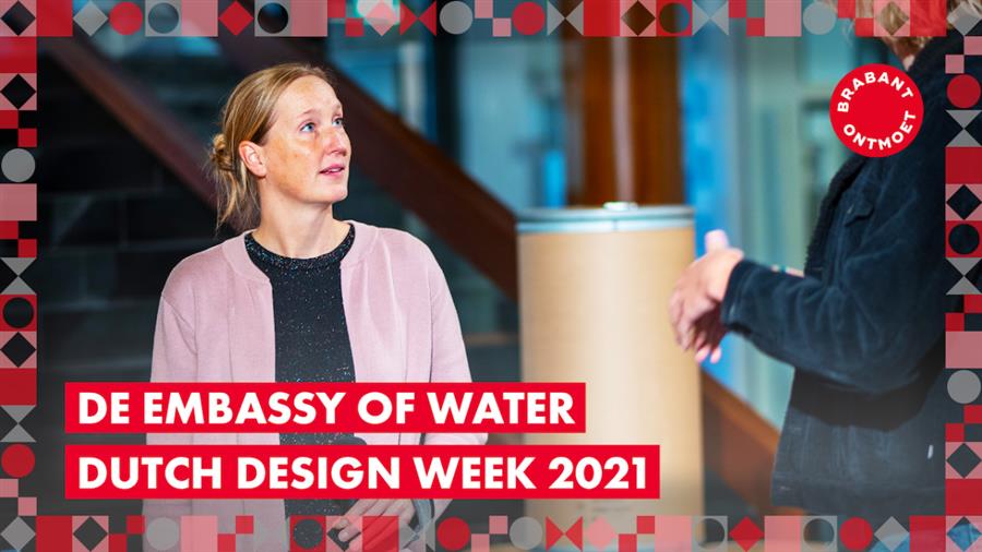 Anouk van der Poll, curator van de ambassade Water op Dutch Design Week